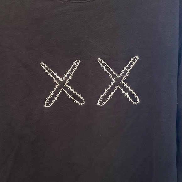 UNIQLO x KAWS Sesame Street Black Graphic Crewneck Sweater Size XL - Picture 2 of 7